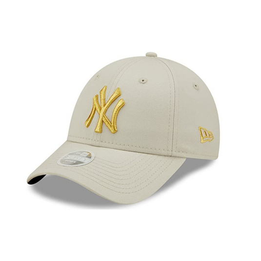 Gorra New Era New York Yankees Metallic Logo 9FORTY Beige Mujer