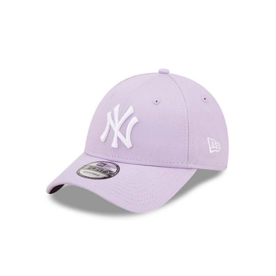 Imagen de Gorra New Era New York Yankees 9Forty League Essential,  Lila 