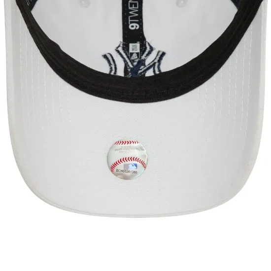Imagen de Gorra New York Yankees MLB Core Classic 9TWENTY Blanco